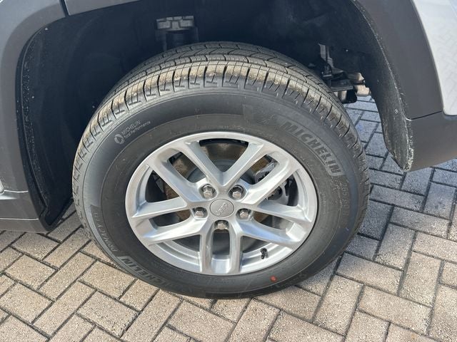 2026 Jeep Grand Cherokee Laredo X