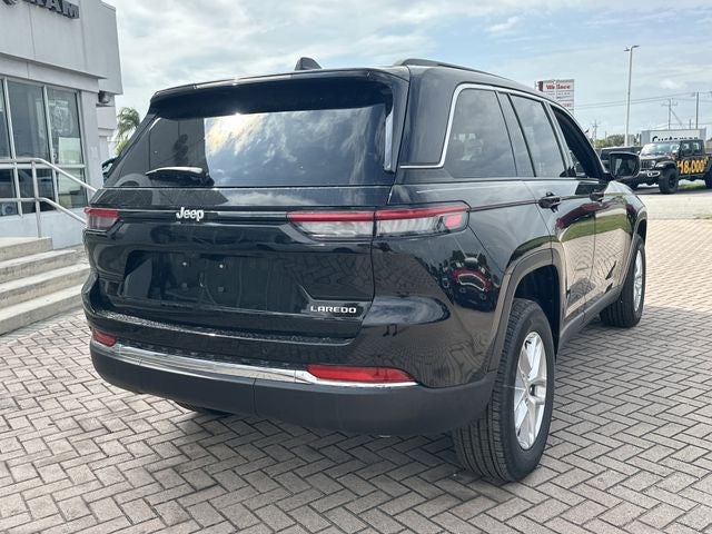 2026 Jeep Grand Cherokee Laredo X