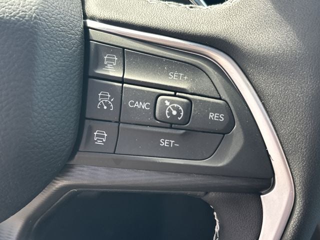 2026 Jeep Grand Cherokee Laredo X