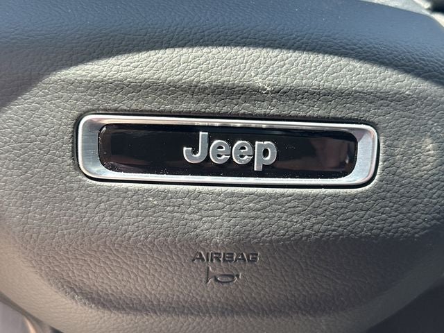 2026 Jeep Grand Cherokee Laredo X