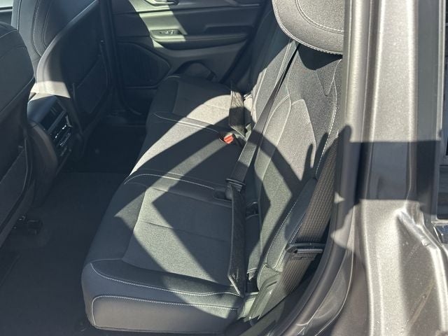 2026 Jeep Grand Cherokee Laredo X