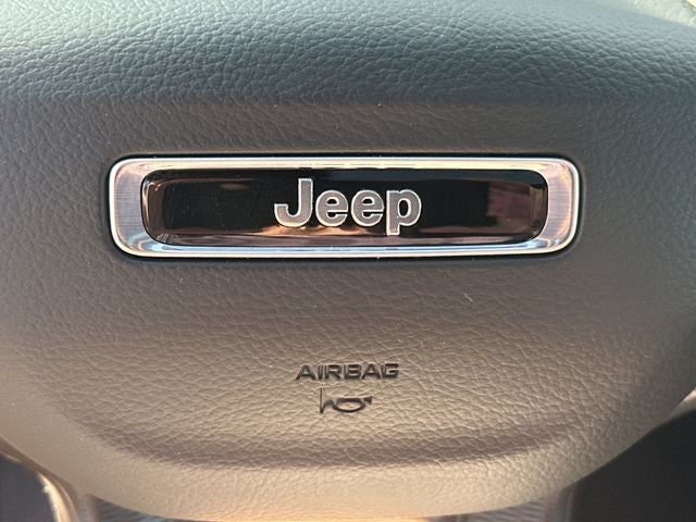 2026 Jeep Grand Cherokee Laredo X