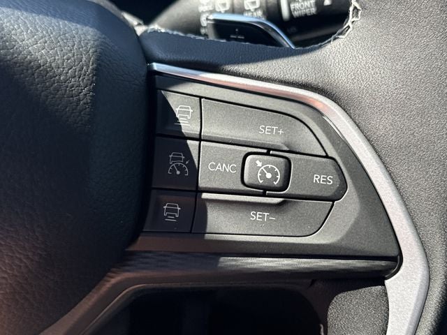 2026 Jeep Grand Cherokee Laredo X