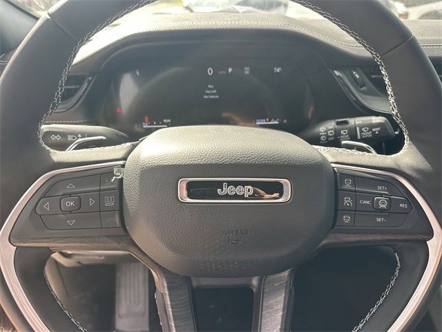 2026 Jeep Grand Cherokee Laredo