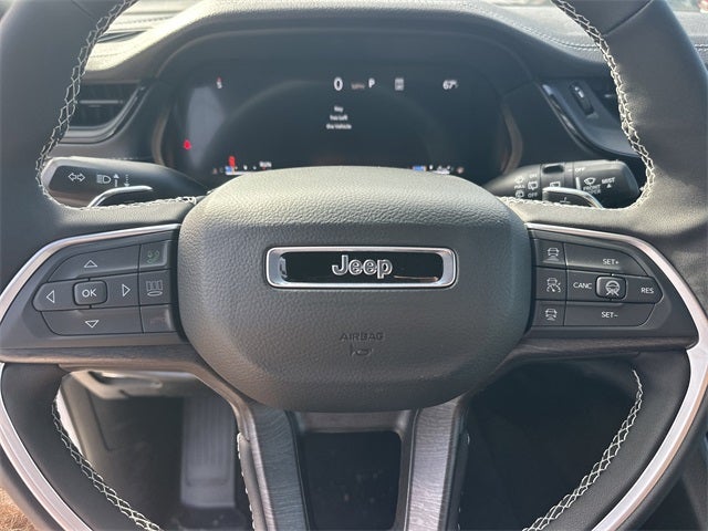 2026 Jeep Grand Cherokee Laredo