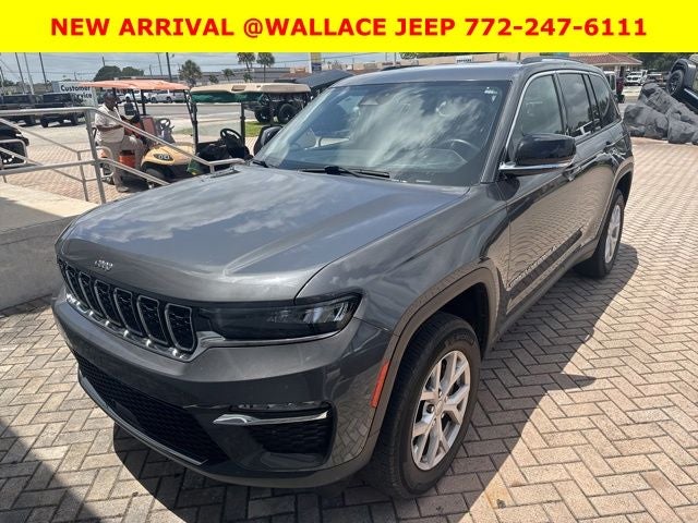 2022 Jeep Grand Cherokee Limited's photo