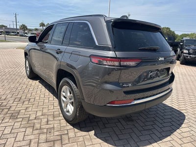 2026 Jeep Grand Cherokee Laredo