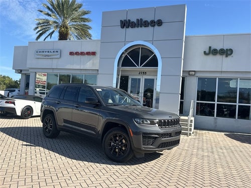 2026 Jeep Grand Cherokee Laredo