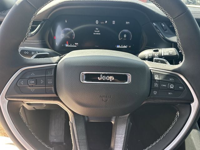 2026 Jeep Grand Cherokee Laredo