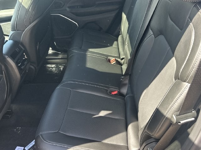 2027 Jeep Grand Cherokee Limited Reserve