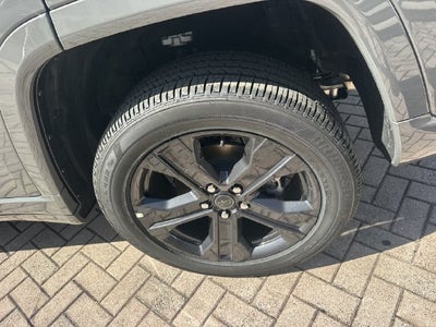 2027 Jeep Grand Cherokee Limited Reserve