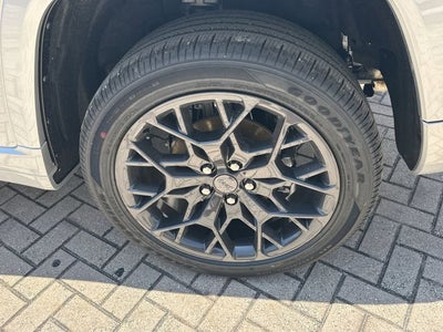 2026 Jeep Grand Cherokee Summit