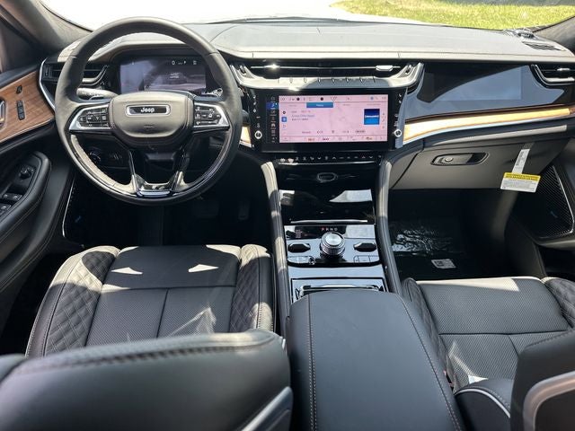 2026 Jeep Grand Cherokee Summit