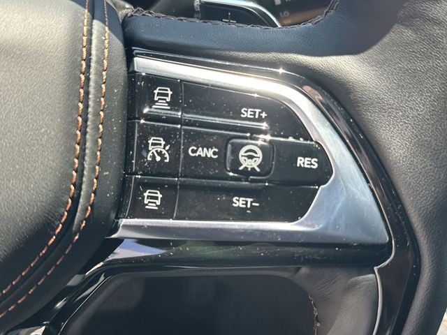 2026 Jeep Grand Cherokee Summit