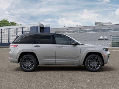2026 Jeep Grand Cherokee Summit
