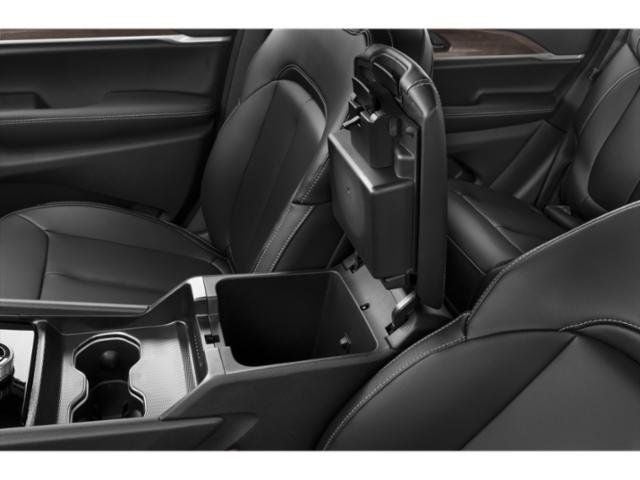 2026 Jeep Grand Cherokee Summit