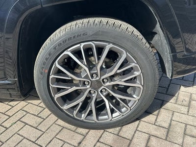 2026 Jeep Grand Cherokee Summit