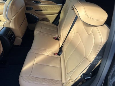 2026 Jeep Grand Cherokee Summit