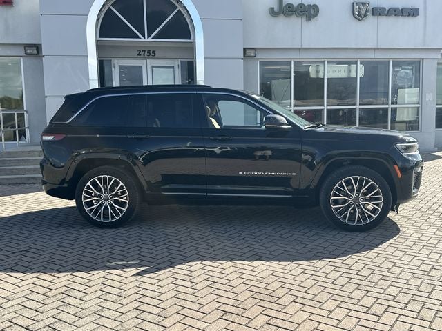 2026 Jeep Grand Cherokee Summit