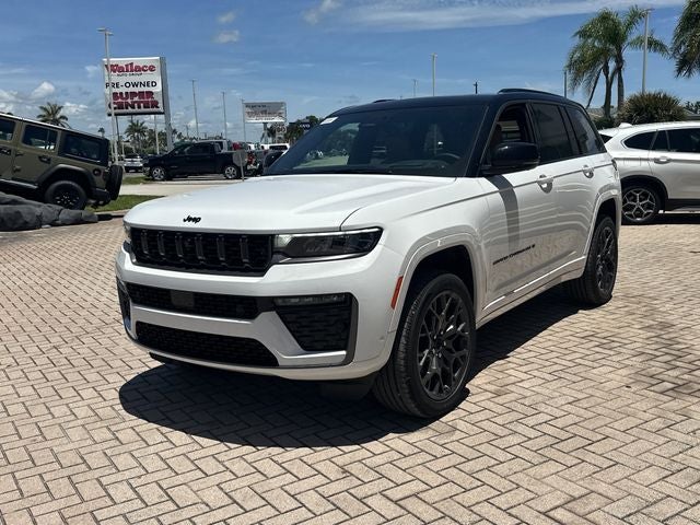 2026 Jeep Grand Cherokee Summit