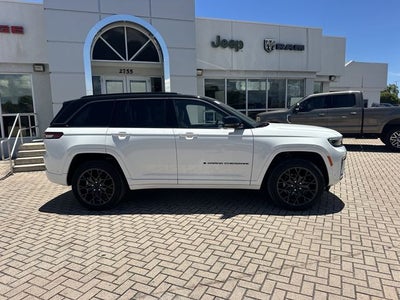 2026 Jeep Grand Cherokee Summit