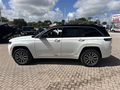 2026 Jeep Grand Cherokee Summit