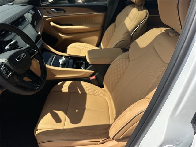 2026 Jeep Grand Cherokee Summit