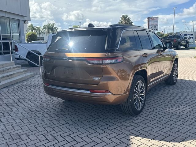 2026 Jeep Grand Cherokee Summit