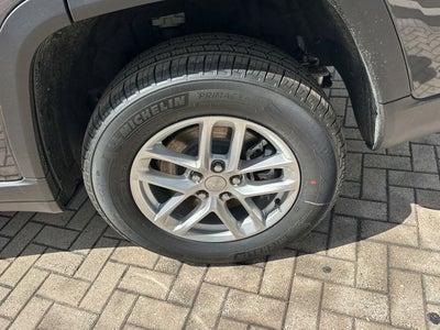 2026 Jeep Grand Cherokee L Laredo