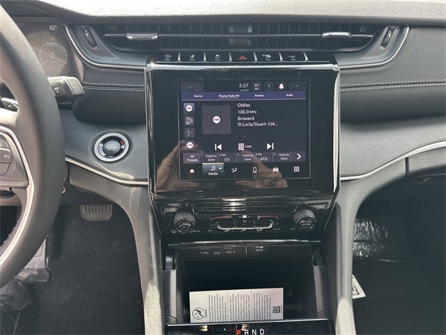 2026 Jeep Grand Cherokee L Laredo