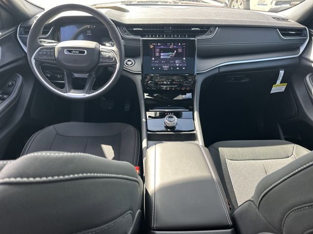 2026 Jeep Grand Cherokee L Laredo