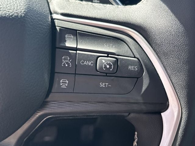 2026 Jeep Grand Cherokee L Laredo