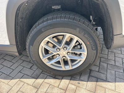 2026 Jeep Grand Cherokee L Laredo