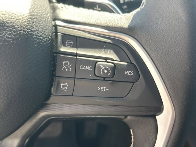 2026 Jeep Grand Cherokee L Laredo