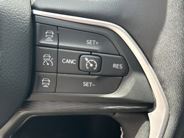 2026 Jeep Grand Cherokee L Laredo