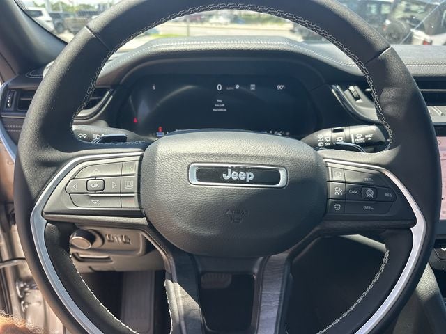 2026 Jeep Grand Cherokee L Laredo
