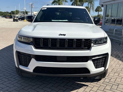 2026 Jeep Grand Cherokee L Laredo