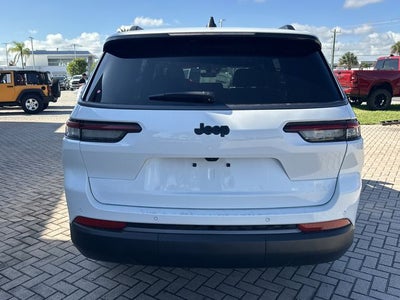 2026 Jeep Grand Cherokee L Laredo