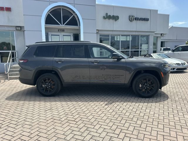 2026 Jeep Grand Cherokee L Laredo