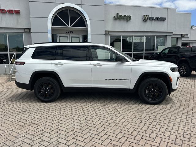 2026 Jeep Grand Cherokee L Laredo