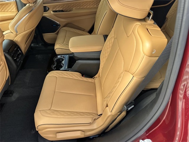 2026 Jeep Grand Cherokee L Summit