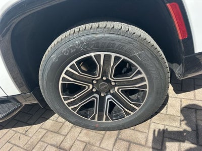 2026 Jeep Grand Wagoneer L Base