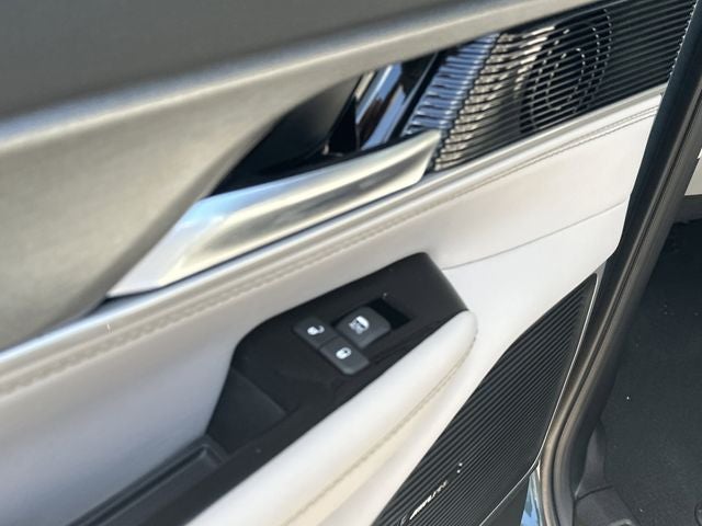 2026 Jeep Grand Wagoneer L Base