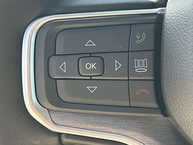 2026 Jeep Grand Wagoneer Base