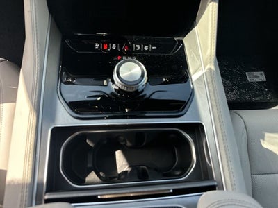 2026 Jeep Grand Wagoneer Base