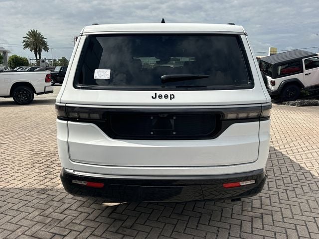 2026 Jeep Grand Wagoneer Base