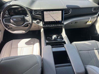 2026 Jeep Grand Wagoneer Limited Reserve