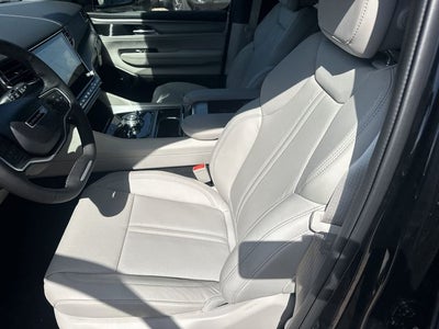 2026 Jeep Grand Wagoneer Limited Reserve