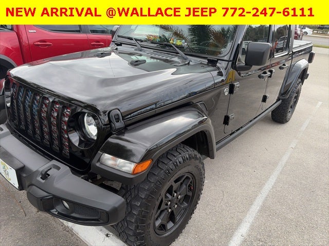 2022 Jeep Gladiator Sport