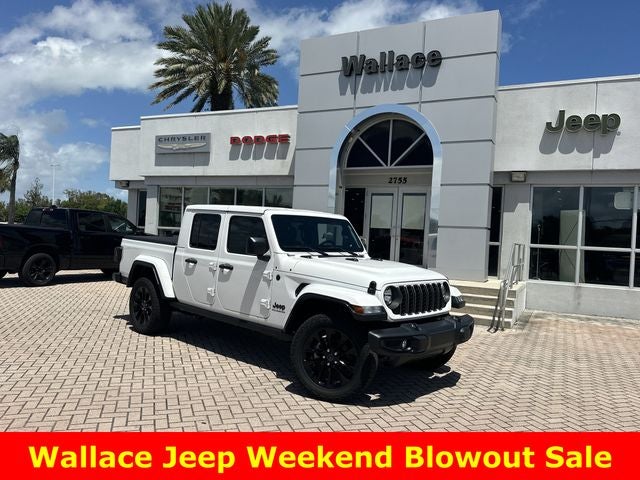 2025 Jeep Gladiator Nighthawk Auto's photo